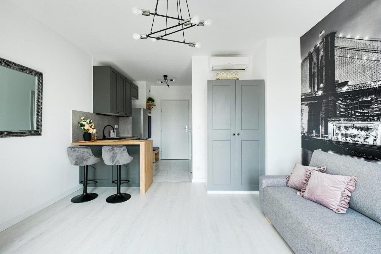 Targowa 10 London Studio Lägenhet Warszawa Exteriör bild